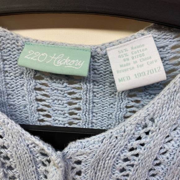220 Hickory Blue / Powder Blue short sweater / shrug with buttons Sz: M - Picture 3 of 4